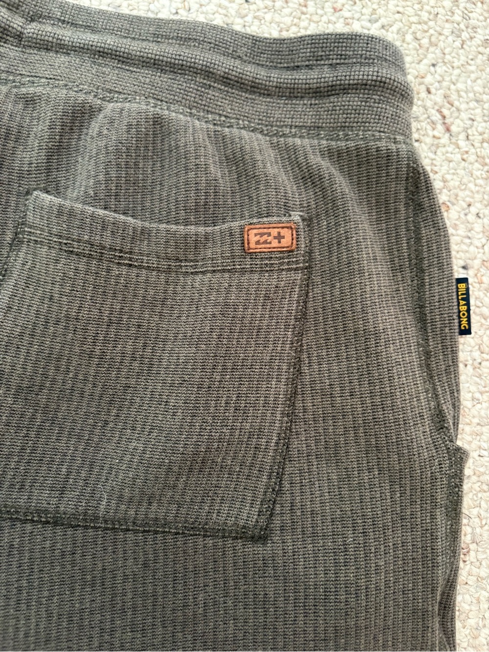 Billabong Micro Corduroy Pattern Drawstring Jogger Pants - Olive Green - Size M - Picture 5 of 7
